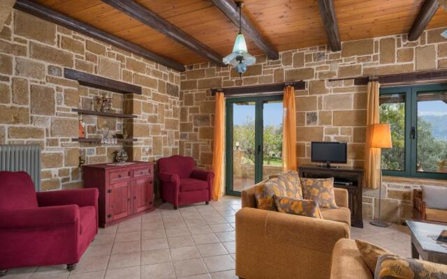 Athina Traditional Villa