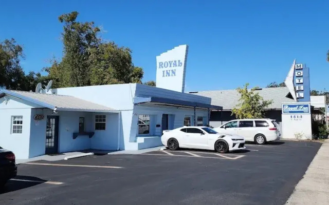 Royal Inn