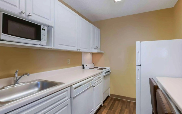 Extended Stay America Suites Orlando Theme Parks Vineland Rd