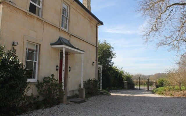 Roseneath House