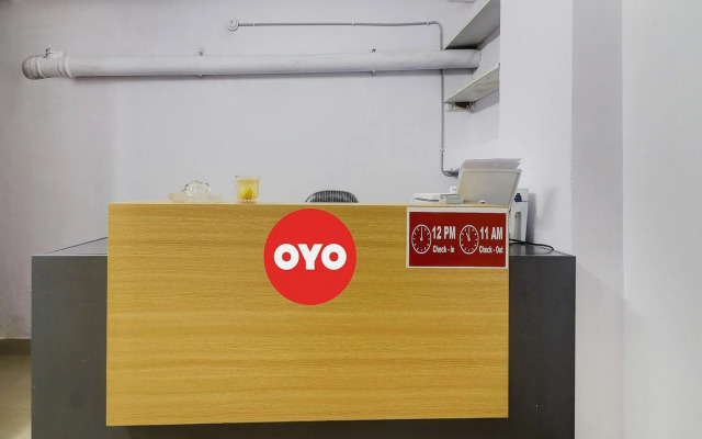 Super OYO 91856 Broholic Hotels