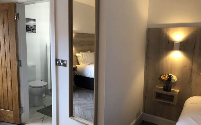 McNaughton Guestrooms
