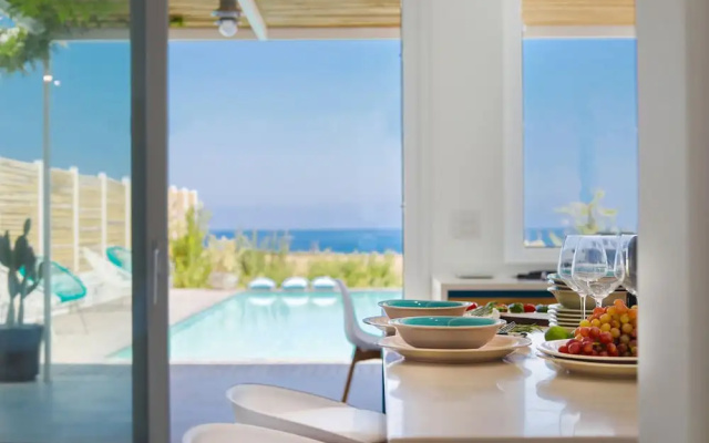 TD Villa Levante Modern Luxury Villa with Sea View