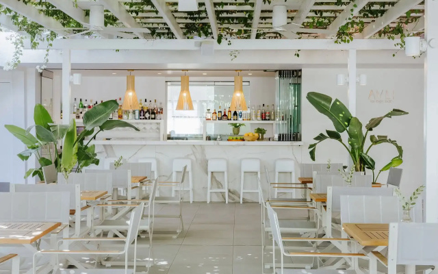 Nissi Park Hotel