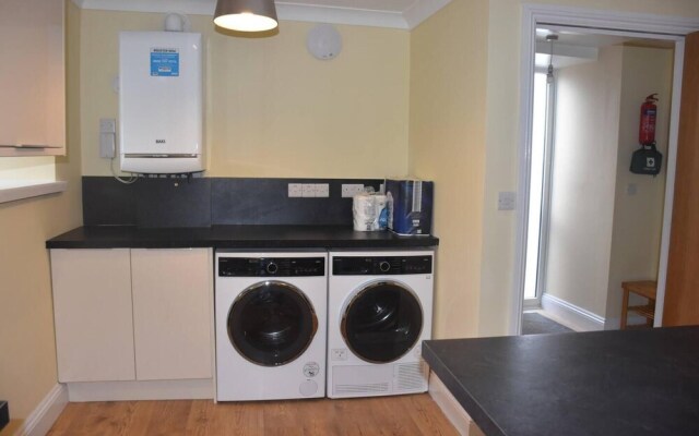4br-sleeps14-parking-lakedistrict