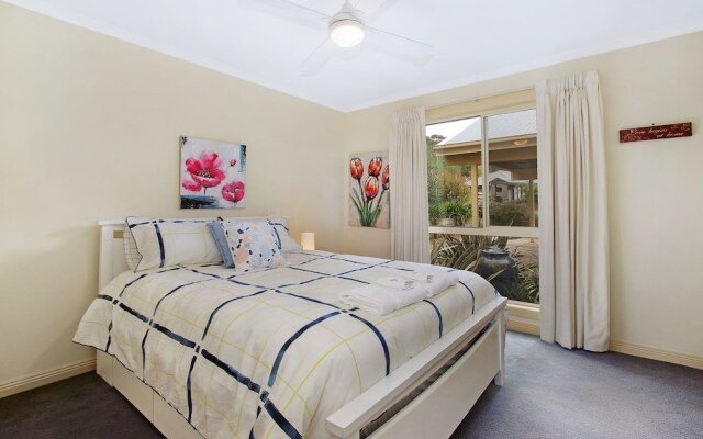 Alpine Vista - Short walk to town centre