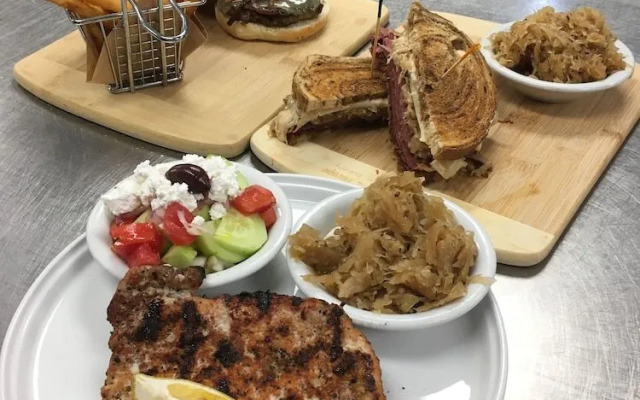 Ambassador Inn And Suites