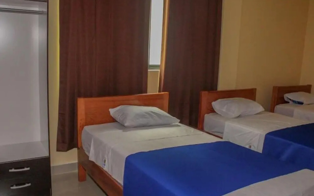 Hostal Cordillera Azul