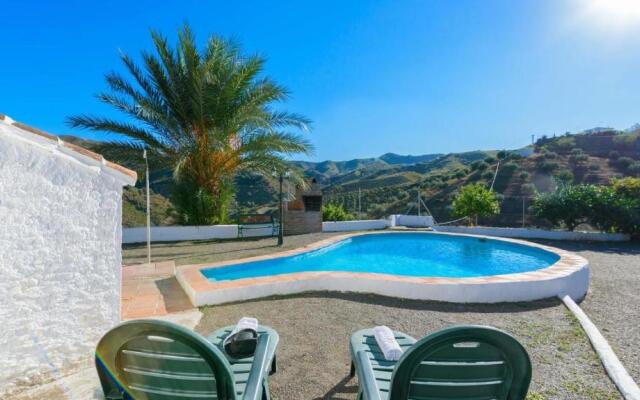 Casa Tobalo Almachar by Ruralidays