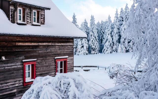 Semi-detached Houses, Turf House