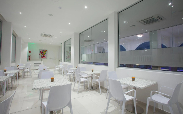 Princessa Vera Hotel Apartments