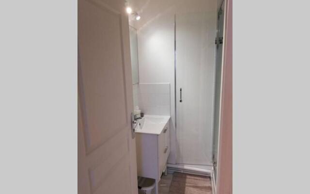 studio lumineux plein de charme