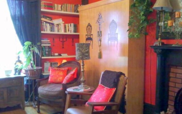 Le St-Christophe Guesthouse