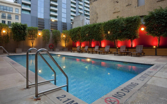 Hotel Indigo Melbourne on Flinders by IHG
