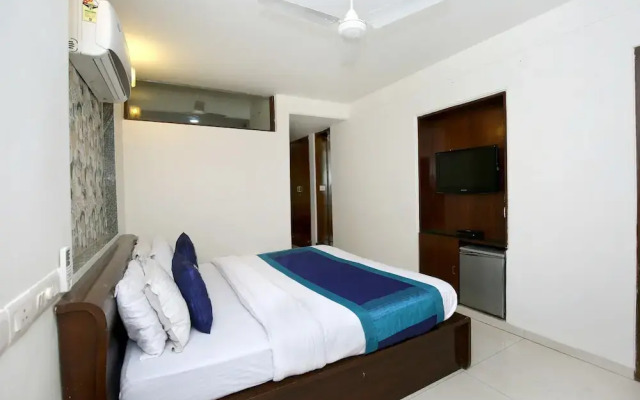 OYO Rooms Panchkula Sector 4
