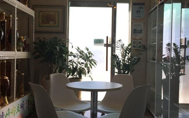 Sun Daily Hotel