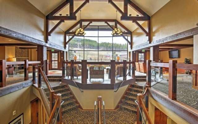 Crystal Peak Lodge 2 Bedroom Ski in, Ski out Slopeside Condo at the Base of Peak 7