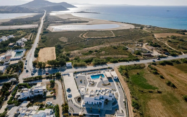 Naxos Finest Hotel & Villas