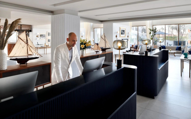 Al Alamein Hotel