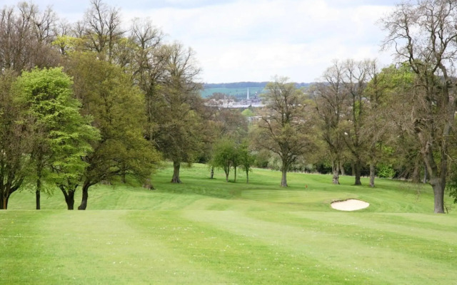 Shendish Manor Hotel & Golf Course