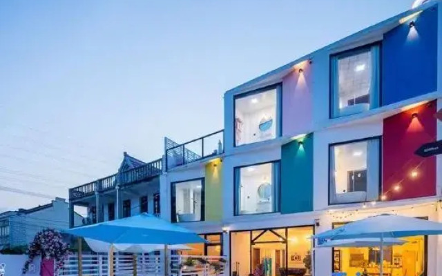 rainbow house