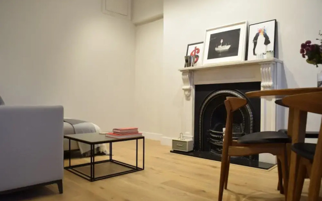 1 Bedroom Chelsea Apartment