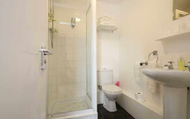 Acorn Guest House