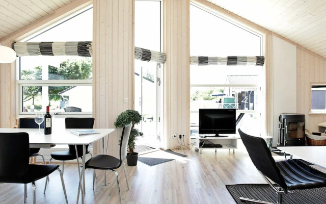 5 Star Holiday Home in Großenbrode