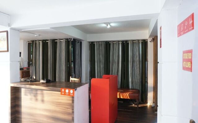 OYO 24986 Flagship Hotel Western Resort