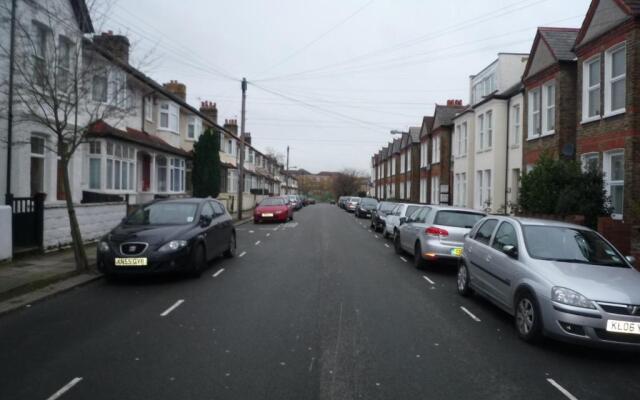 Boundary Road, 1 Bedroom & 2 Bedroom Flats