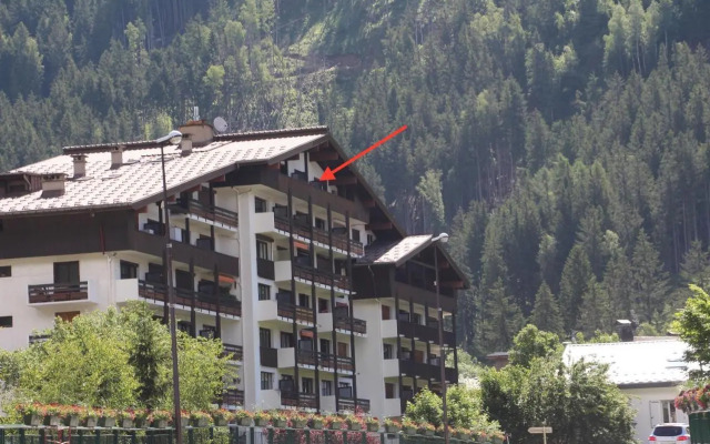 STUDIO CHAMONIX MONT-BLANC Idéalement situé