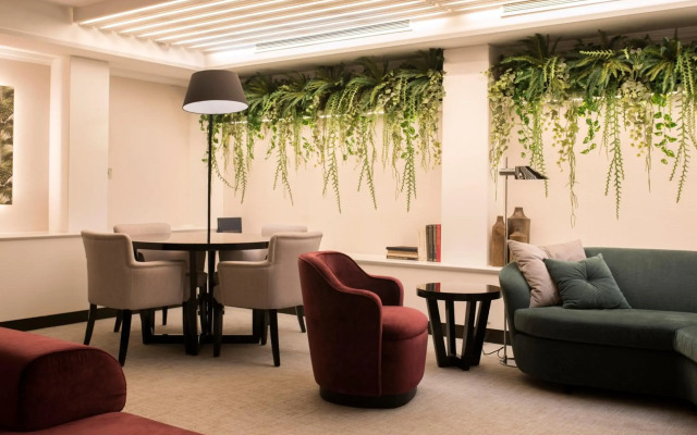 Acacia Suite