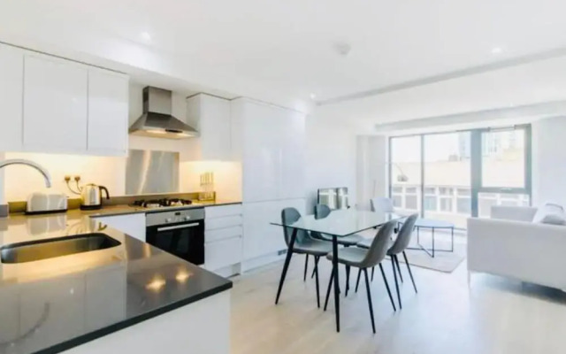 Impeccable 1-bed Apartment in London