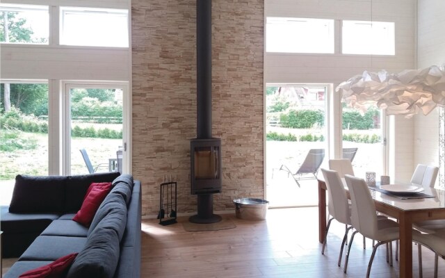 Beautiful Home in Köpingsvik With 3 Bedrooms