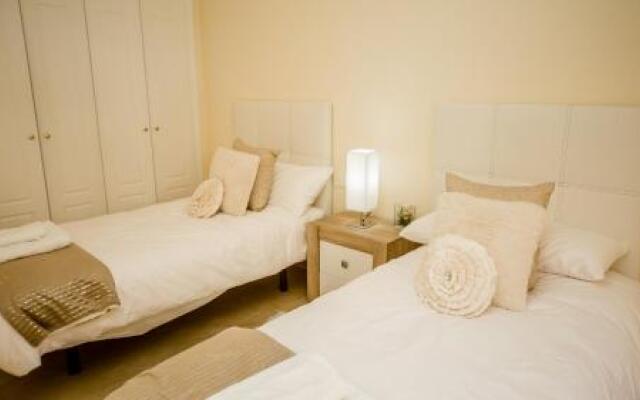 Duquesa Village 21.85.32