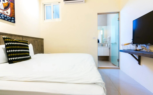 Cozy Green Guest House