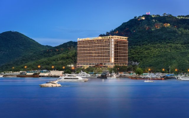 Grand Metro Park Bay Hotel Sanya