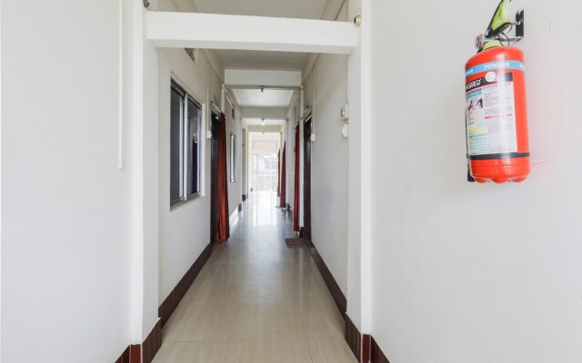 Spot On 47105 Hotel Hornbill