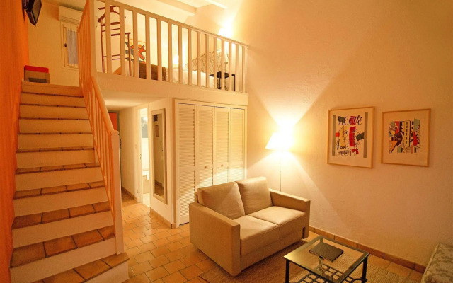 Hotel Spa & Restaurant Cantemerle