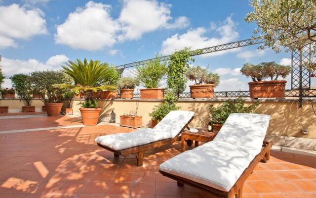 Fontana Di Trevi Penthouse