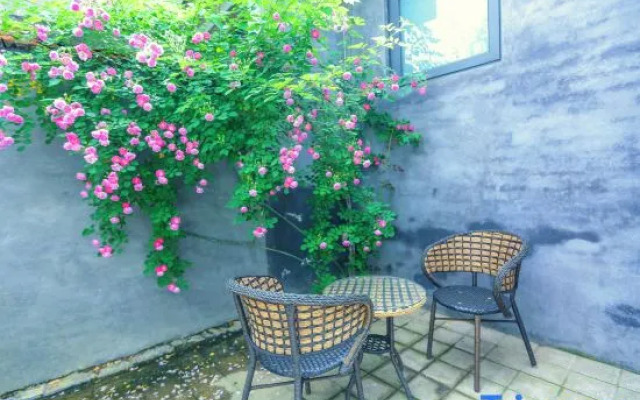 Zhuquancun Boutique Homestay