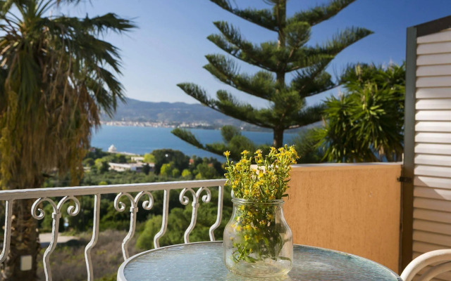 Panorama Fanari Studios & Apartments