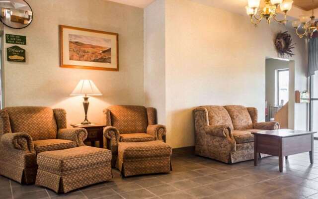 Quality Inn New Columbia–Lewisburg