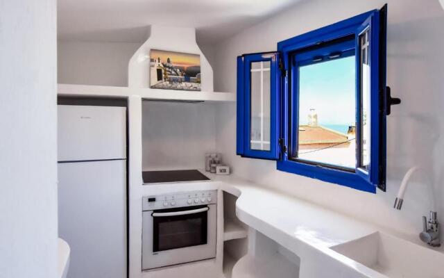 The Blue and White house in Ioulis, Kea