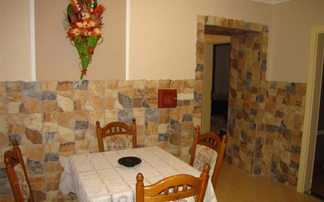 Gázláng Apartman