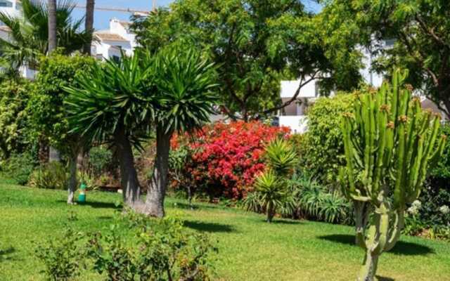 Apartment - 1 Bedroom with Pool and WiFi - 107888