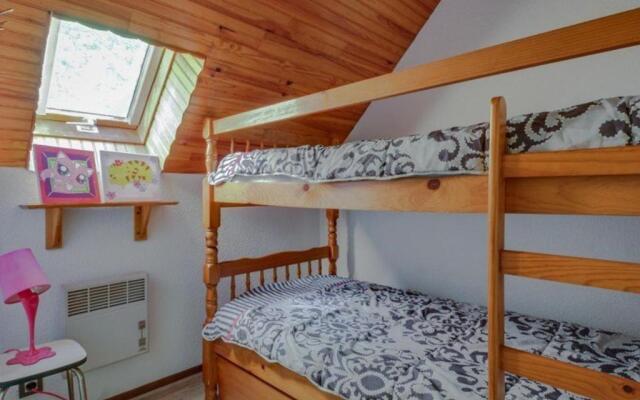 Appartement Esquièze-Sère, 3 pièces, 6 personnes - FR-1-402-70