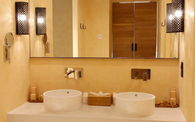 Town Square Suites by Toscana Valley