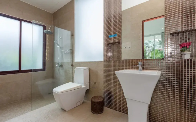 Unique Pool Villa with 5 Bedrooms and Sea View (PM-C1)