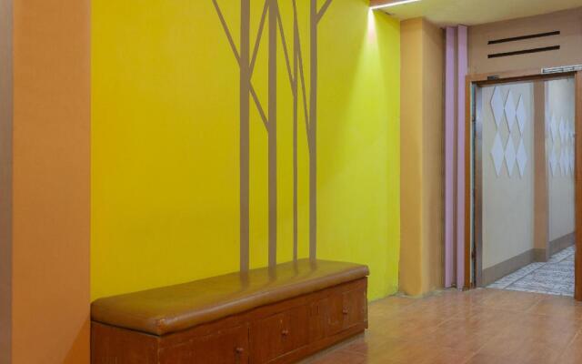 OYO 789 Pelangi Guest House